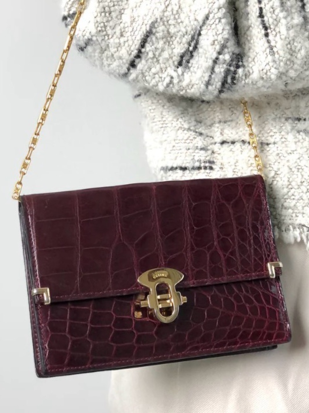 CELINE Vintage Front Lock Shoulder Bag Purse Croc Embossed Bordeaux Leather